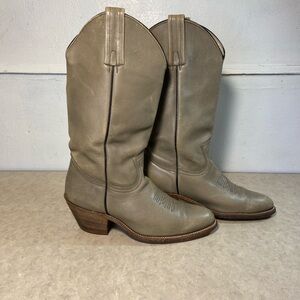 FRYE Vintage Grey boots Womans Unisex Pull On boots Tall Western Cowboy Boots